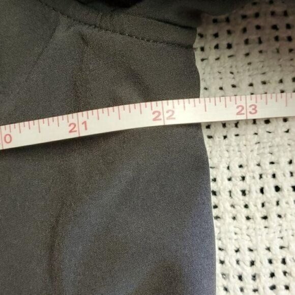 Calvin Klein Water Resistant & Wind Protectant Zippered Pockets Sz M Jacket - Picture 11 of 13